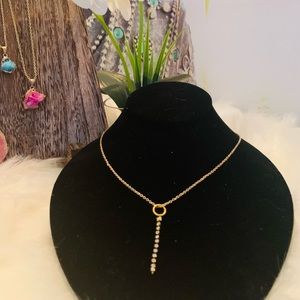 Gold necklace with pendant